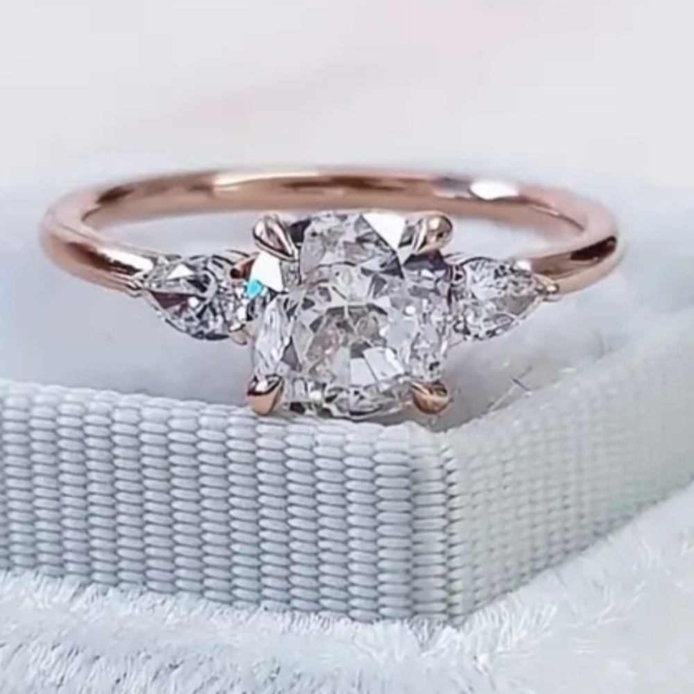 *nwt* Sz 7 Womens Silver Tone COCKTAIL PARTY ZIrcon Engagement Promise Ring - Picture 3 of 4